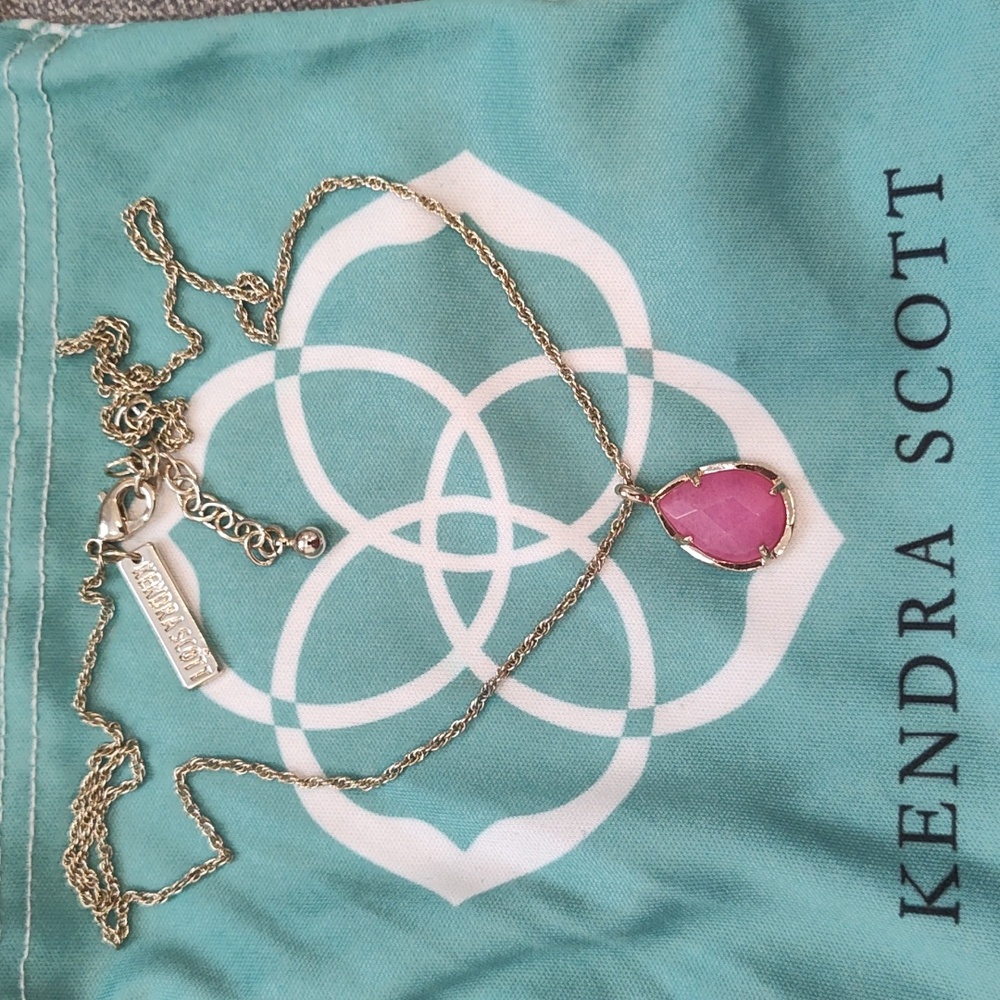 Kendra Scott Pink Pendant Necklace with Goldtone Chain